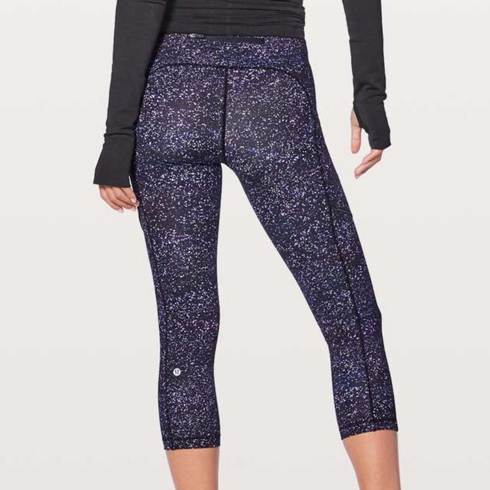 Lululemon Speed Up Crop 21” Inseam Size 4 Crystalline Multi Purple